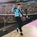 Harry Styles receives Guinness World Record for longest Wembley Stadium run