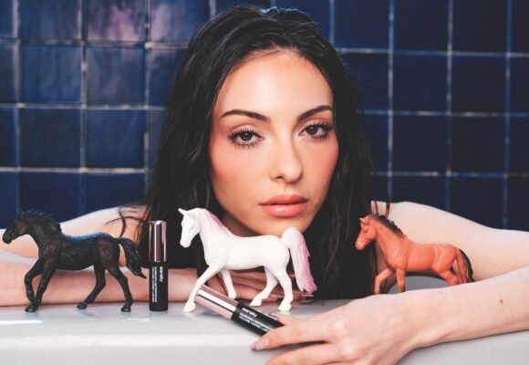 Mexican Makeup Label Sarelly Raises $3 Million