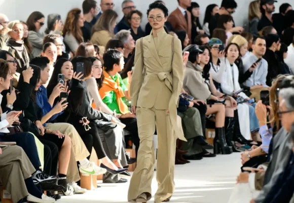 ‘Going places with panache’: Max Mara channels audacious women for Milan show